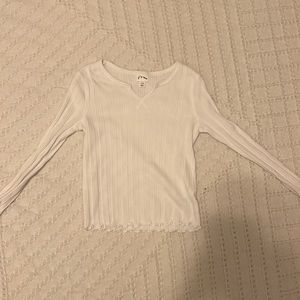 White shirt super cute and not stained : size small